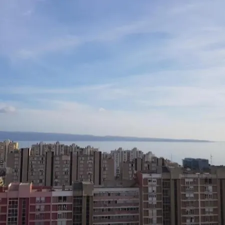 Leilani Stunning View Apartment Near The Center! *