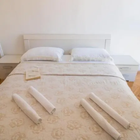 Leilani Stunning View Apartment Near The Center! شقة سبليت